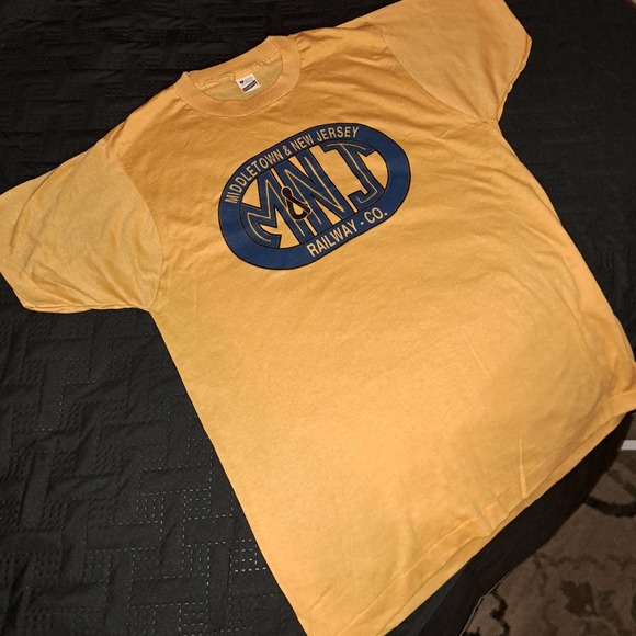 NEW Ladies or Kids Medium Middletown & New Jersey Railway Co T-shirt - Picture 3 of 3